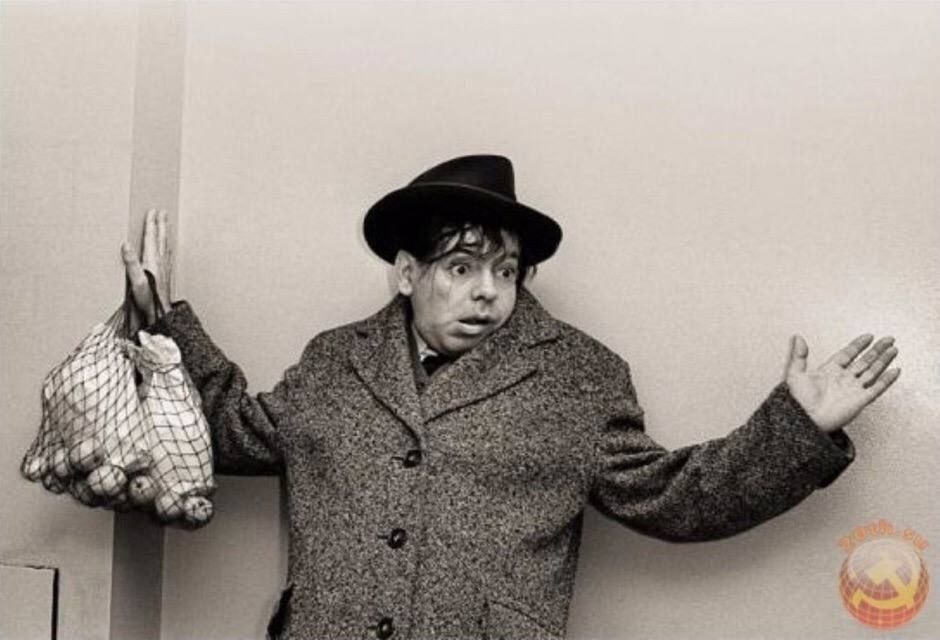 Юлия Витязева: А вы знали, что именно Аркадий Райкин запустил в широкие массы слово, знакомое, пожалуй, каждому советскому человеку – «авоська»?