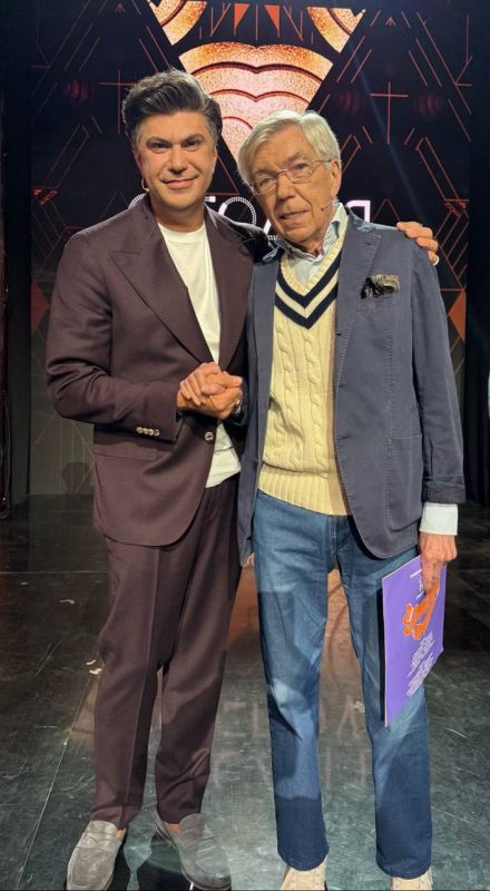 Юлия Витязева: Еще один кусочек детства ушел навсегда… Юлия Витязева: Еще один кусочек детства ушел навсегда…