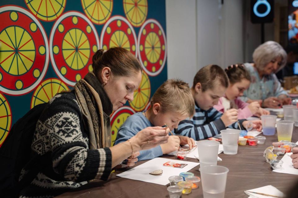 Дмитрий Миляев: В Универмаге тульских брендов отметили День народного единства Дмитрий Миляев: В Универмаге тульских брендов отметили День народного единства