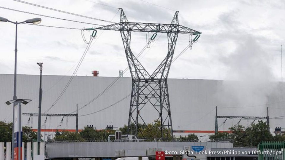        -       ,  Bloomberg