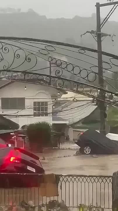 Тайфун «Калмаэги», обрушившийся на центральную часть Филиппин, унес жизни 114 человек, еще 127 пропали без вести
