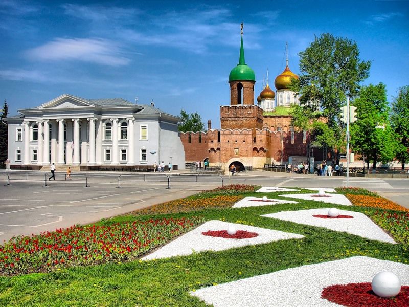 ФСБ предотвратила планировавшееся спецслужбами Украины убийство одного из высших должностных лиц России на Троекуровском кладбище при посещении им захоронения близких родственников