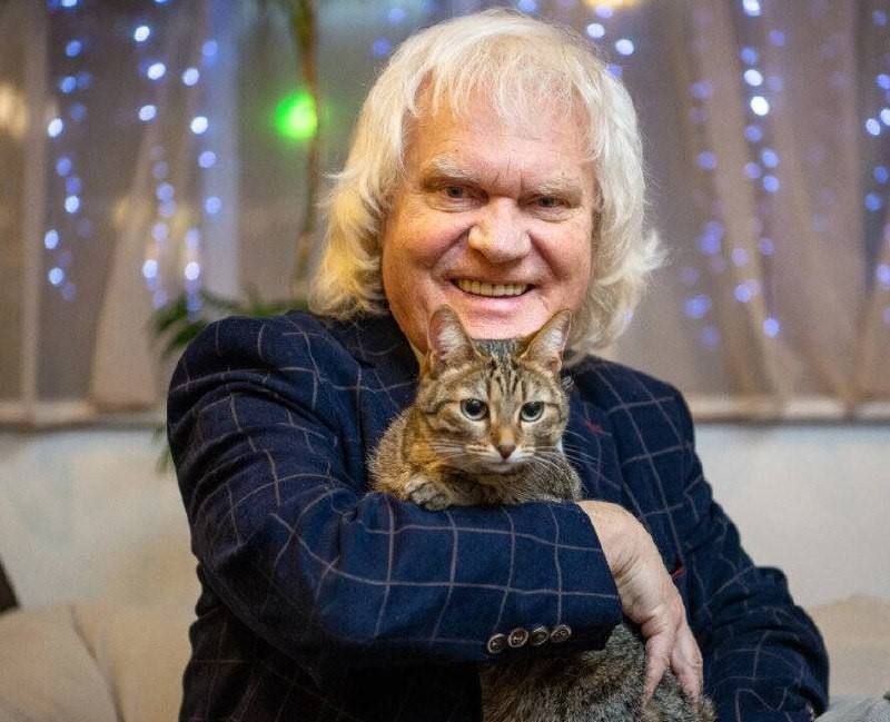             ,       , &quot; &quot;