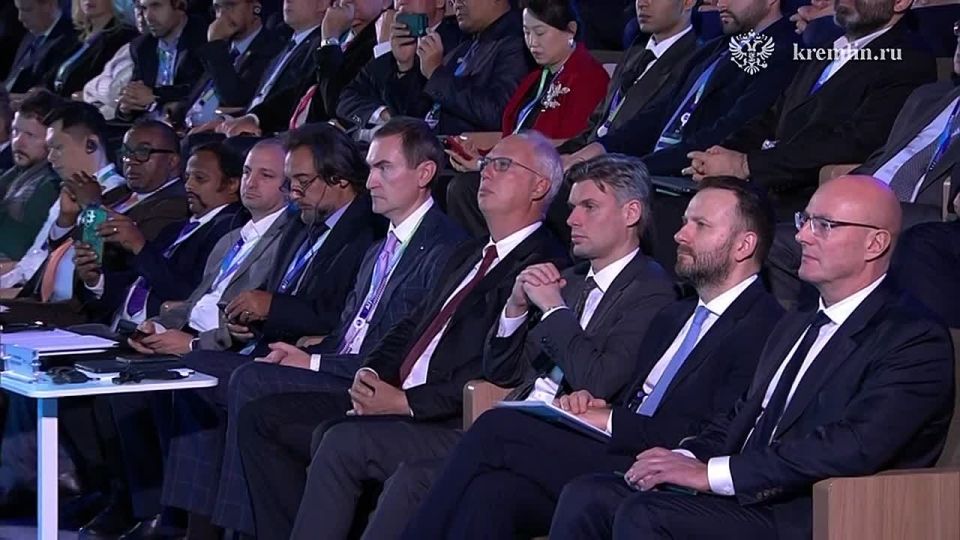              ,        AI Journey 2025