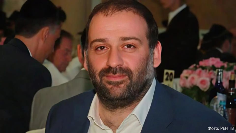 "Бронежилеты — это большие деньги": такими словами Тимур Миндич убеждал на тот момент действующего министра обороны Украины Рустема Умерова подписать контракт на закупку некачественных бронежилетов