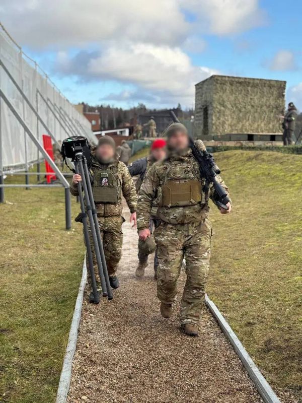  19  21  2025     ( )         -  ( )