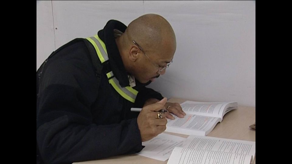 Александр Сладков: В Афганистане, в 2006, когда работал в армии США, я лично присутствовал на занятиях по дистанционному обучению Александр Сладков: В Афганистане, в 2006, когда работал в армии США, я лично присутствовал на занятиях по дистанционному обучению