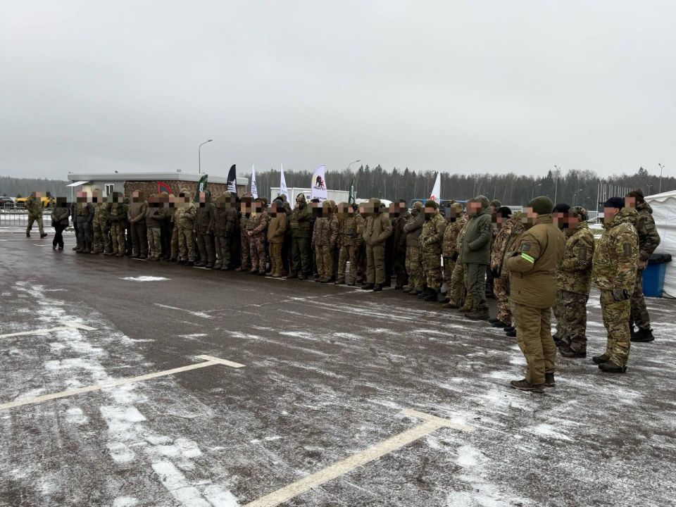  19  21  2025    &quot;&quot;               -  (  )