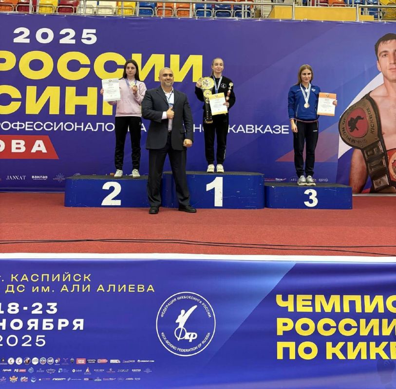  : #.     !       ,      700    