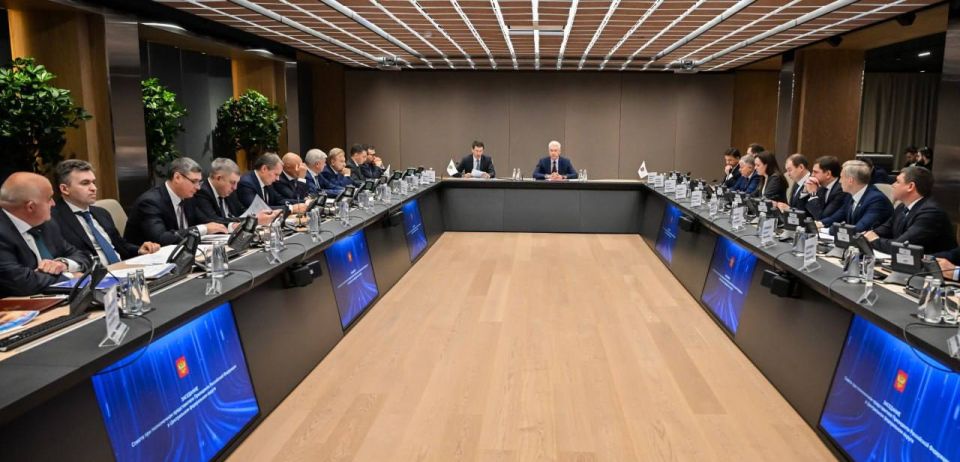 Дмитрий Миляев: Принял участие в заседании Совета при Полномочном представителе Президента Российской Федерации в Центральном федеральном округе, которое провел Игорь Щеголев Дмитрий Миляев: Принял участие в заседании Совета при Полномочном представителе Президента Российской Федерации в Центральном федеральном округе, которое провел Игорь Щеголев