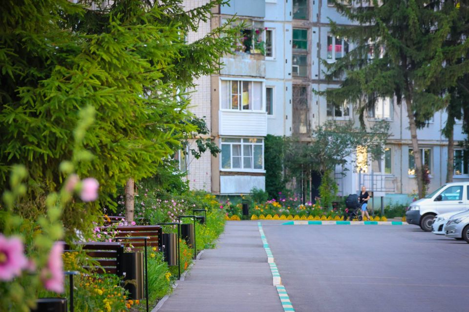  :    !              26  , ,     239-  