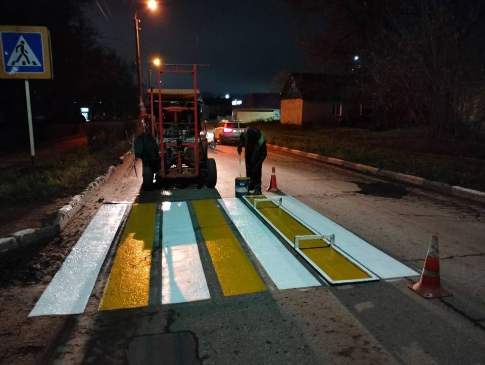 Новомосковское «Дорожное хозяйство» работает в усиленном режиме Новомосковское «Дорожное хозяйство» работает в усиленном режиме