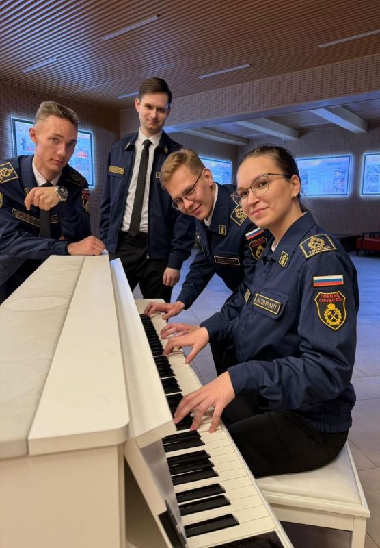 Аспиранты ЗабГУ приступили к обучению по программе "Базовой научной компетенции" в Горном университете Санкт-Петербурга Аспиранты ЗабГУ приступили к обучению по программе "Базовой научной компетенции" в Горном университете Санкт-Петербурга