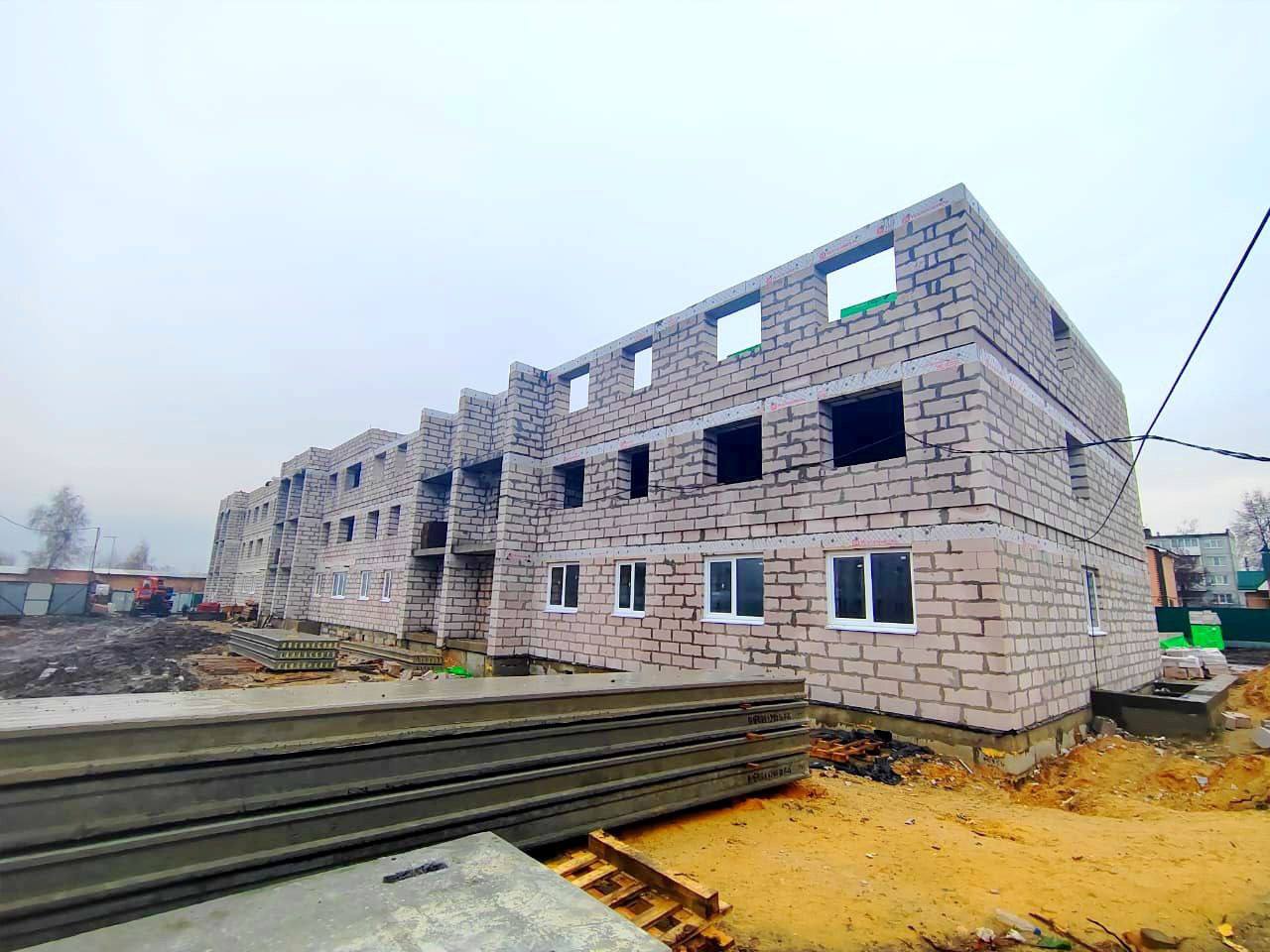 Дмитрий Миляев: #ВфокусеНАЦПРОЕКТЫ. Нацпроект «Инфраструктура для жизни»: в Новомосковске и Донском строятся дома для переселения граждан из аварийного жилья В Новомосковске для переселенцев будет передано 96 квартир в доме...