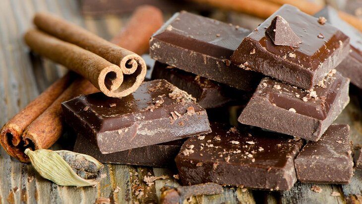 Михаил Онуфриенко: Шоколад без шоколада, молоко без молока, колбаса без мяса