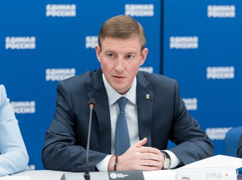 Андрей Турчак: Сегодня особенный день, когда мы говорим спасибо всем мамам