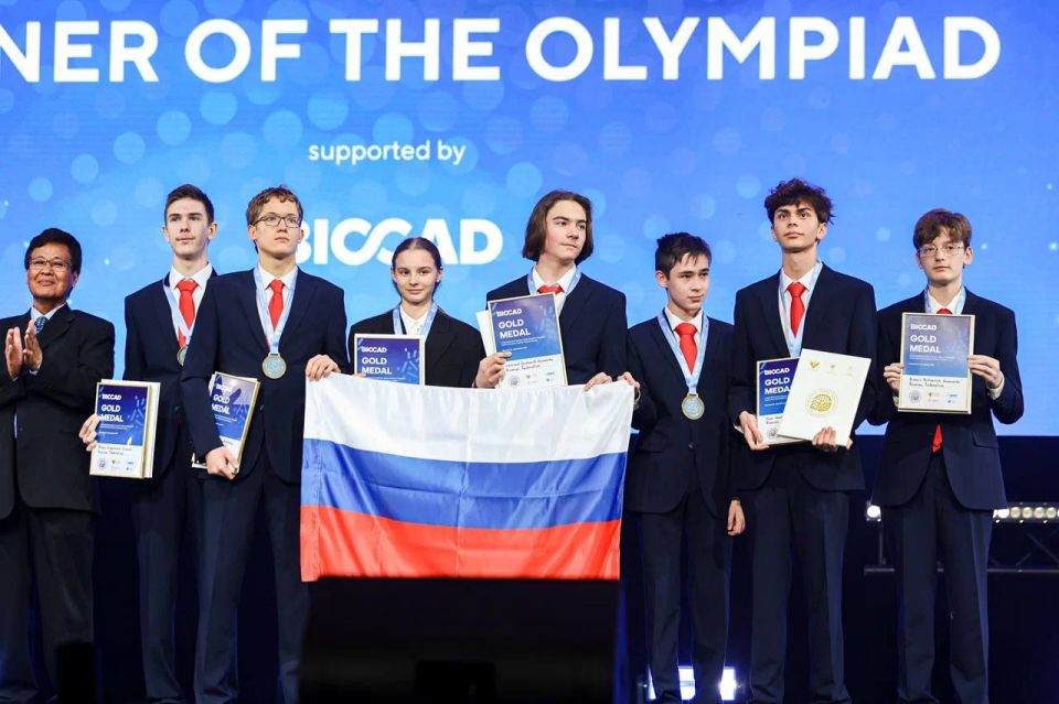 Российские школьники завоевали девять медалей на XXII международной естественно-научной олимпиаде юниоров, сообщил вице-премьер Чернышенко