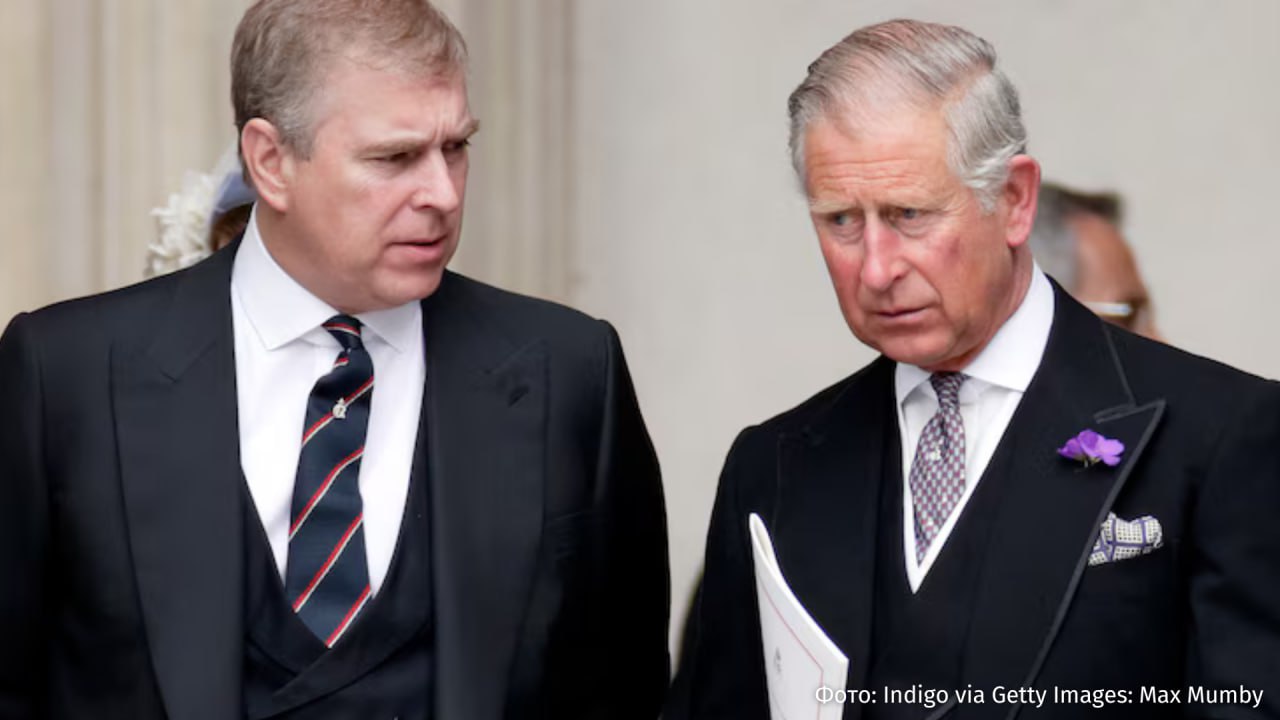 Британский король Карл III лишил брата Эндрю последних королевских титулов