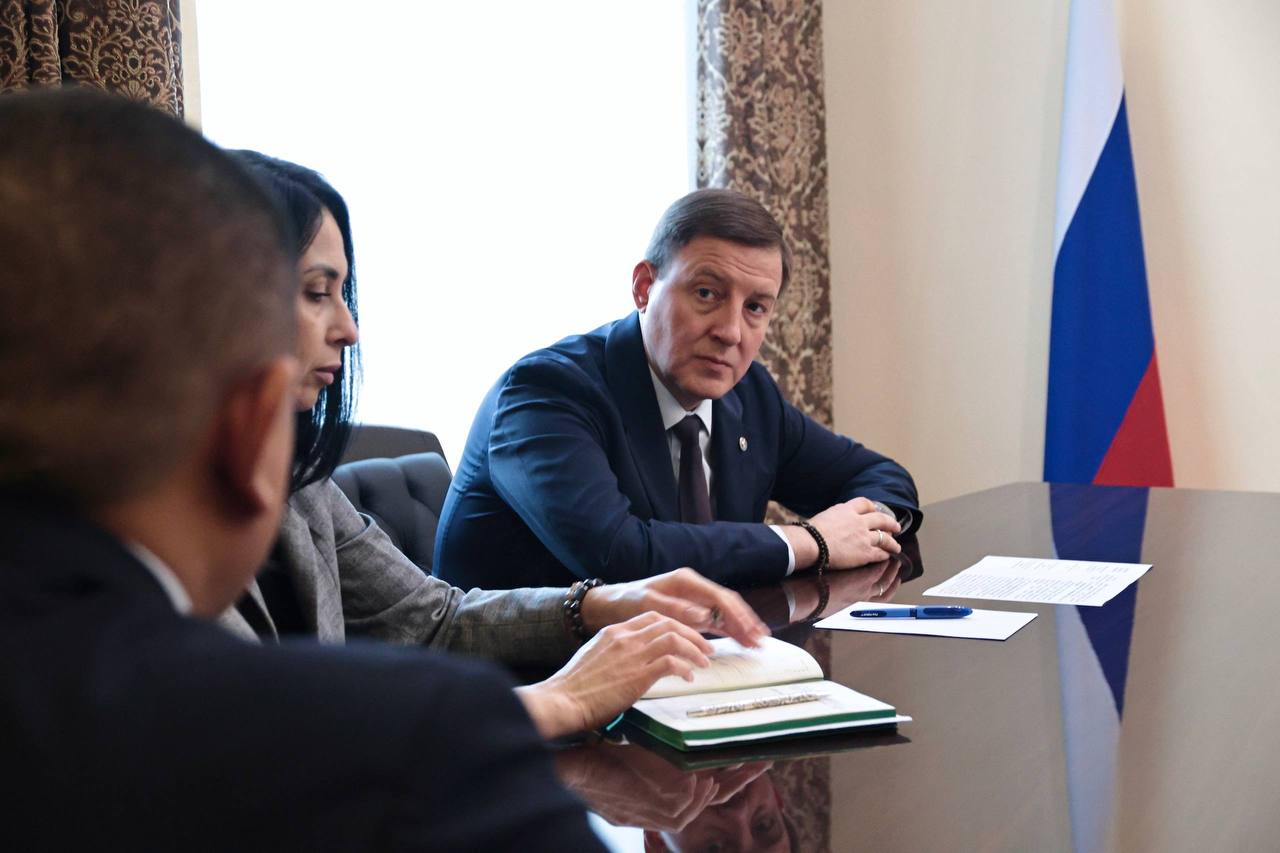 Андрей Турчак: Провел прием граждан по поручению Президента Андрей Турчак: Провел прием граждан по поручению Президента