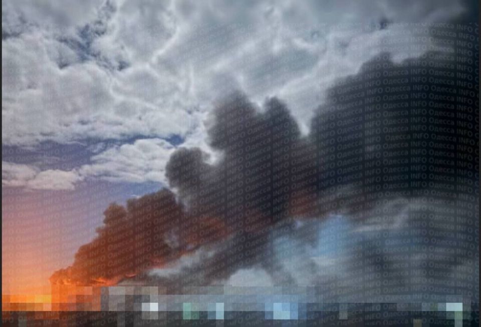 Олег Царёв: ВС РФ ночью нанесли удары по объектам в шести областях Украины Олег Царёв: ВС РФ ночью нанесли удары по объектам в шести областях Украины