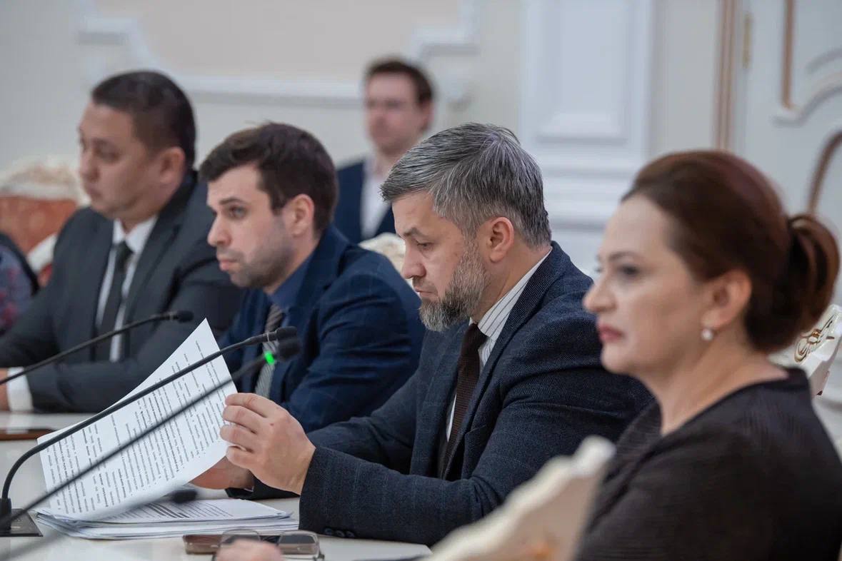 Глава Минобрнауки Валерий Фальков обсудил с заведующими кафедрами совершенствование приема и обучения на инженерных специальностях Глава Минобрнауки Валерий Фальков обсудил с заведующими кафедрами совершенствование приема и обучения на инженерных специальностях