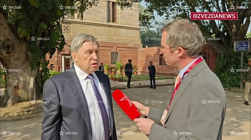 ©©©©©Главные переговоры России и США, в которых участвует Владимир Путин, продвигаются вперед, заявил "Звезде" Юрий Ушаков