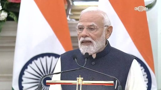 Нарендра Моди поблагодарил на русском языке Владимира Путина и российскую делегацию за визит в Индию