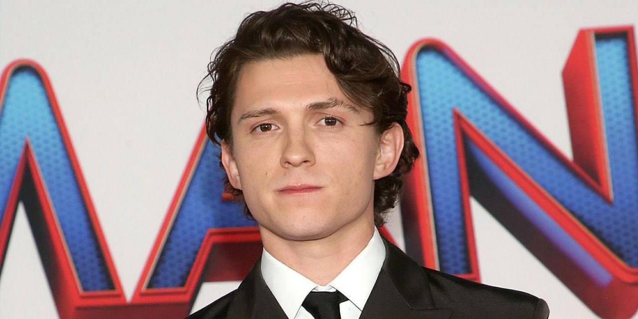 Человек-паук устроился в Росфинмониторинг и обманул Долину Человек-паук устроился в Росфинмониторинг и обманул Долину