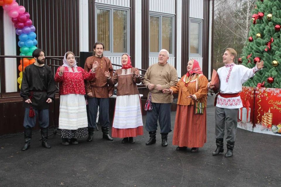 Дмитрий Миляев: #Нашрайон. В Узловском районе открылся модульный дом культуры В селе Каменка Узлового района состоялось торжественное открытие модульного дома культуры