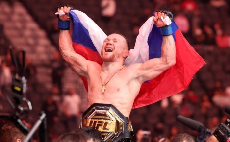 Андрей Медведев: Петр Ян, конечно огромный молодец и трудяга