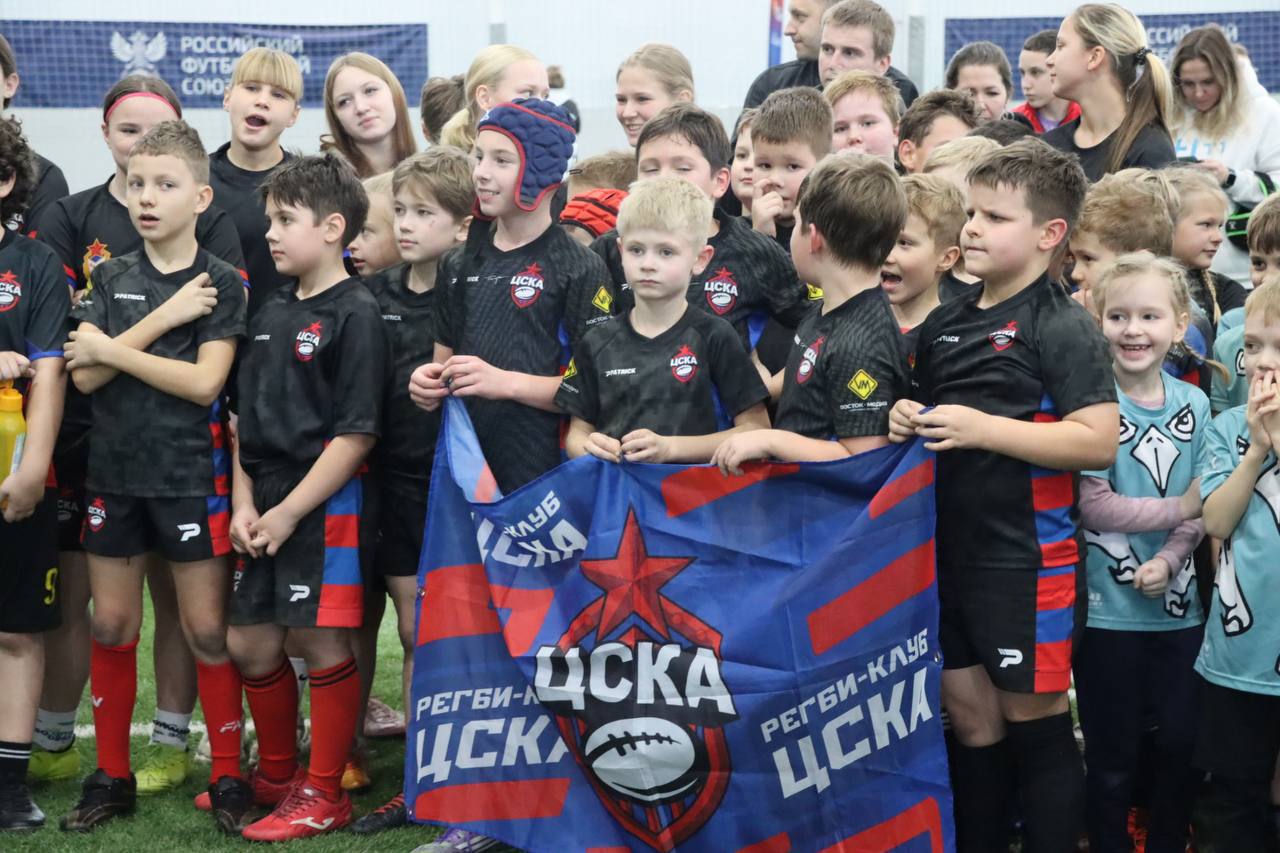 Дмитрий Миляев: #Нашасилавспорте. Сегодня в Центре игровых видов спорта прошел захватывающий Фестивале по регби, приуроченный ко Дню Героев Отечества 25 команд — 350 участников! Юные таланты из Тулы, Ступино, Москвы... Дмитрий Миляев: #Нашасилавспорте. Сегодня в Центре игровых видов спорта прошел захватывающий Фестивале по регби, приуроченный ко Дню Героев Отечества 25 команд — 350 участников! Юные таланты из Тулы, Ступино, Москвы...