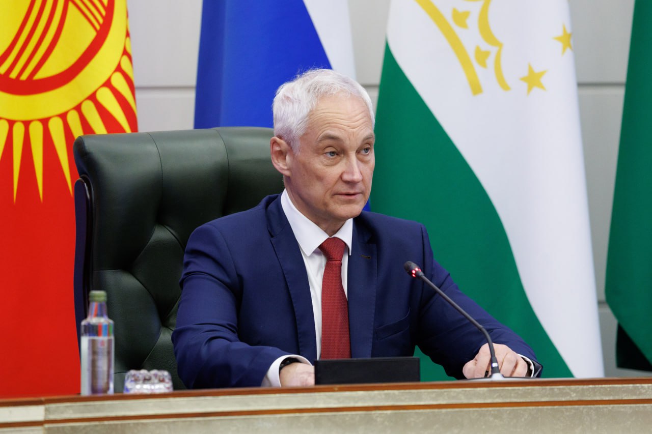 ВС РФ уверенно продвигаются вперед на Купянском направлении, заявил Андрей Белоусов