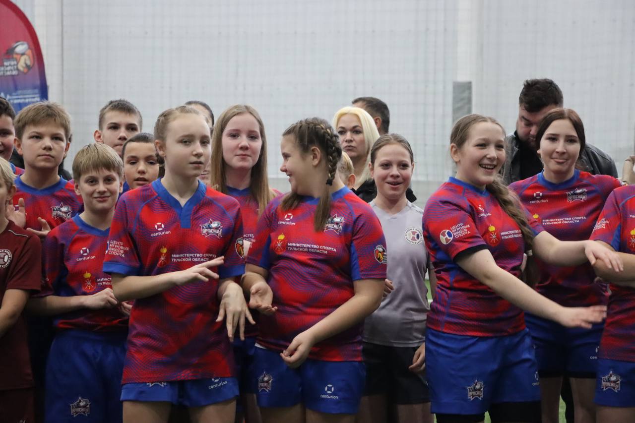 Дмитрий Миляев: #Нашасилавспорте. Сегодня в Центре игровых видов спорта прошел захватывающий Фестивале по регби, приуроченный ко Дню Героев Отечества 25 команд — 350 участников! Юные таланты из Тулы, Ступино, Москвы... Дмитрий Миляев: #Нашасилавспорте. Сегодня в Центре игровых видов спорта прошел захватывающий Фестивале по регби, приуроченный ко Дню Героев Отечества 25 команд — 350 участников! Юные таланты из Тулы, Ступино, Москвы...