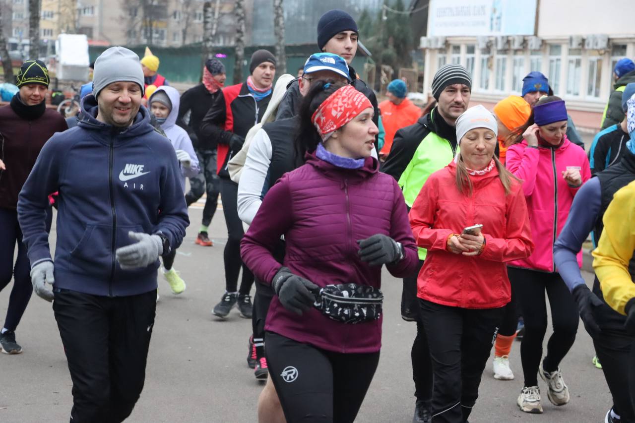 В здоровом теле здоровый дух: забег «5 вёрст» отметил свое 9-летие В здоровом теле здоровый дух: забег «5 вёрст» отметил свое 9-летие