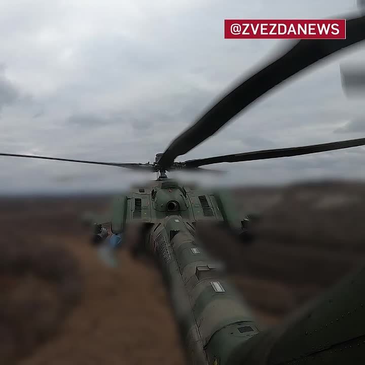 Ми-28НМ разбил украинский пункт управления БПЛА в зоне ответственности группировки войск "Центр"