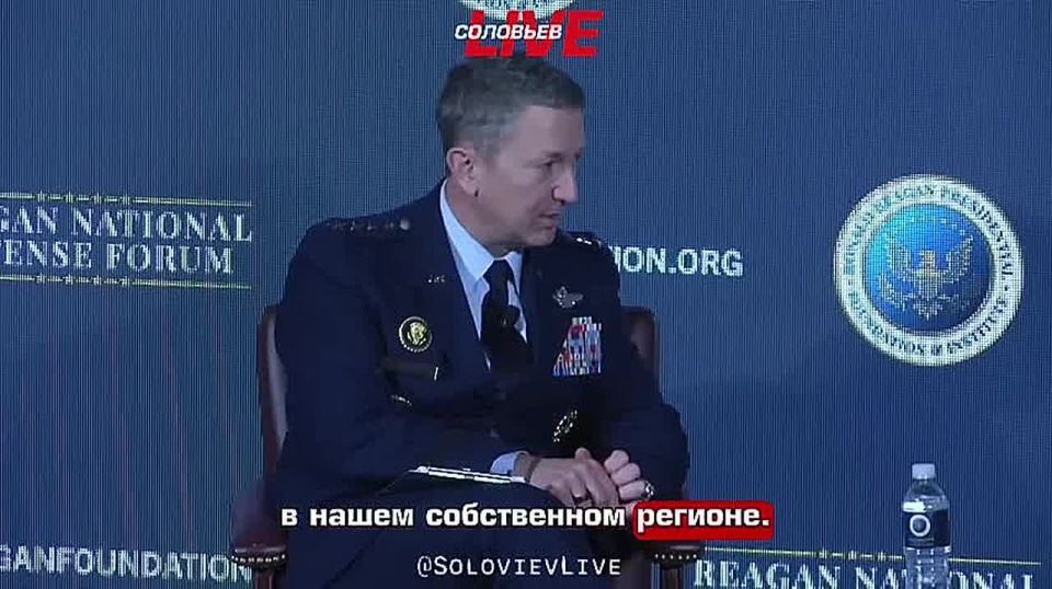 Высокопоставленный офицер ВВС США генерал Дэн Кейн заявил о намерении США передислоцировать часть военного контингента ближе к собственным границам