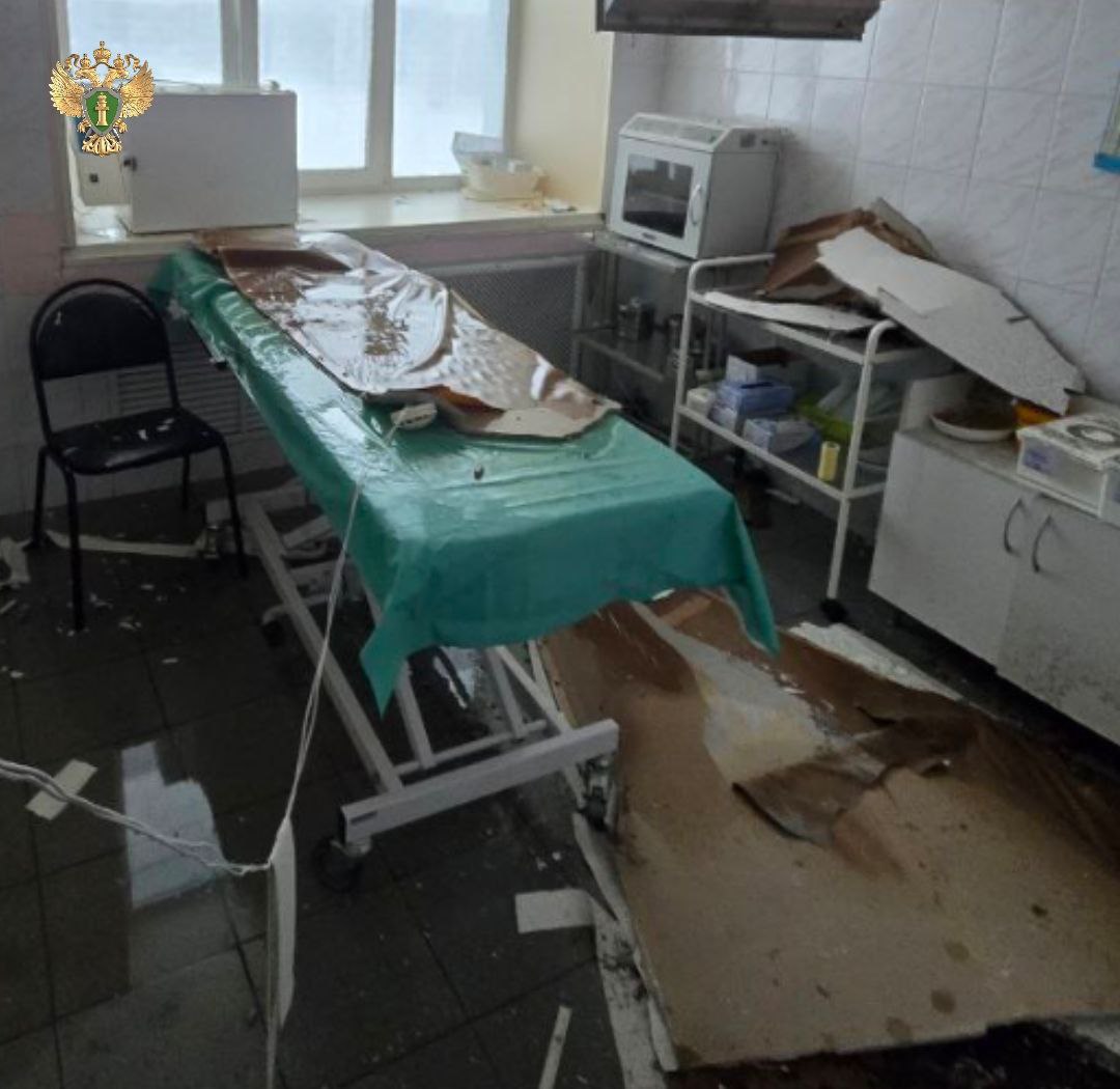 Кадры последствий землетрясения в Северо-Курильске опубликовала прокуратура Сахалинской области Кадры последствий землетрясения в Северо-Курильске опубликовала прокуратура Сахалинской области