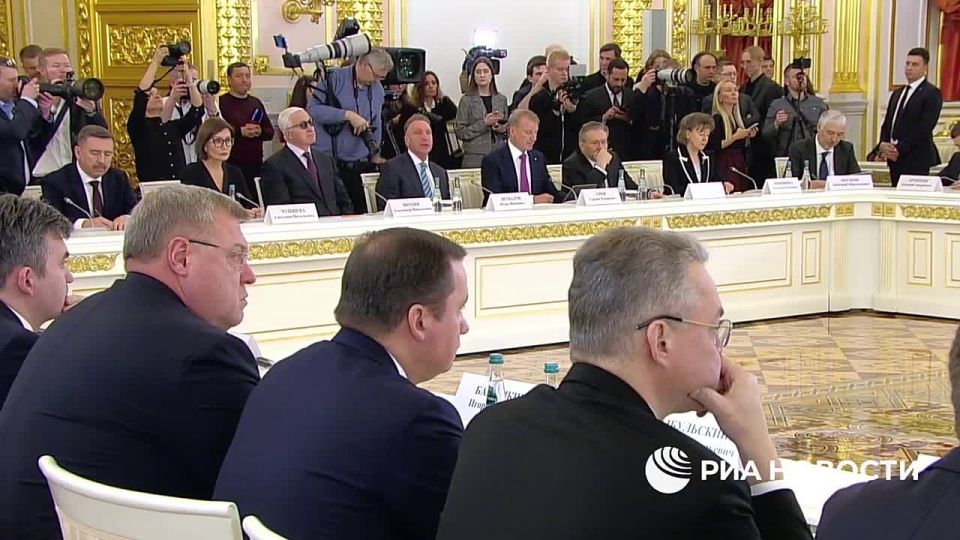 ����� ������ � ������ ����� �� ��������������� �������� � �����������