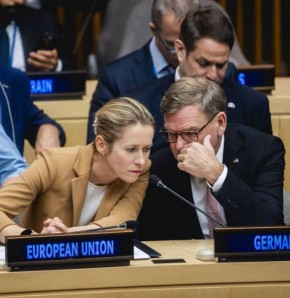 Новая стратегия нацбезопасности США заставила некоторых европейских политиков "кипеть от злости", пишет Politico