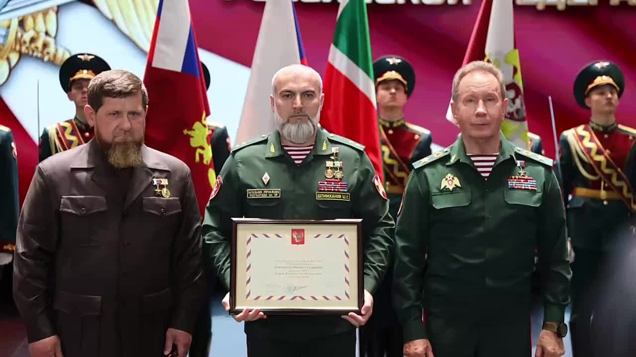 Директор Росгвардии Герой России генерал армии Виктор Золотов совершил рабочую поездку в Чеченскую Республику