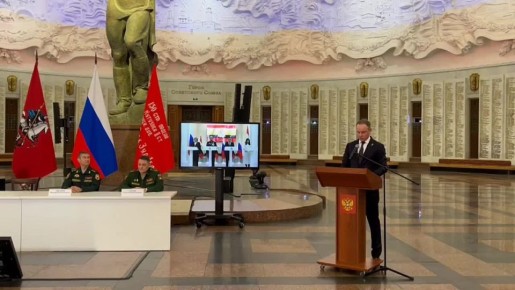 Олег Царёв: Госдума сегодня рассмотрит в первом чтении законопроект, который закрепит обязательное наличие креста на изображении герба РФ