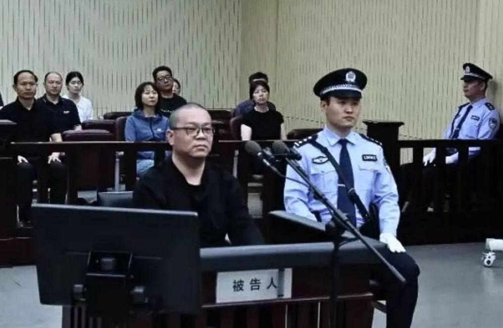 Олег Царёв: В Китае казнили экс-главу Huarong International Бая Тяньхуэя за взятки в размере $155,61 млн, — сообщает Центральное телевидение Китая