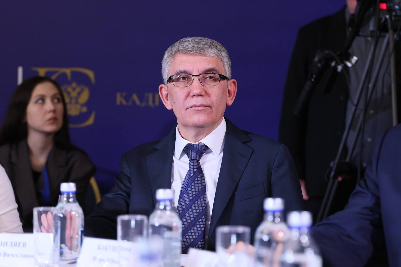 Дмитрий Миляев: В Москве принял участие в стратегической сессии по подготовке к заседанию Госсовета РФ по вопросу «О подготовке кадров для экономики РФ» Дмитрий Миляев: В Москве принял участие в стратегической сессии по подготовке к заседанию Госсовета РФ по вопросу «О подготовке кадров для экономики РФ»