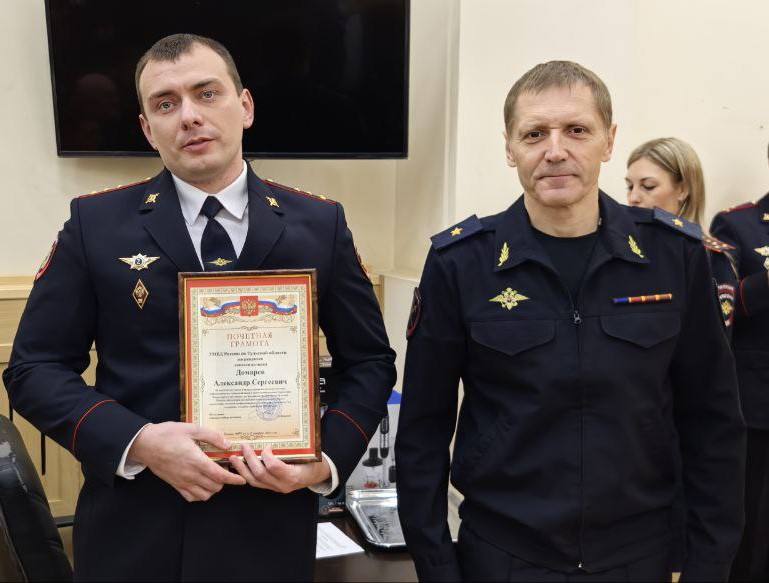 В УМВД России по Тульской области поздравили с профессиональным праздником сотрудников ведомственной службы связи В УМВД России по Тульской области поздравили с профессиональным праздником сотрудников ведомственной службы связи