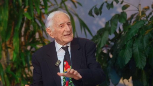 Михаил Онуфриенко: Уделите пять минут в день стоянию у стены — это лучше, чем 2 часа в зале