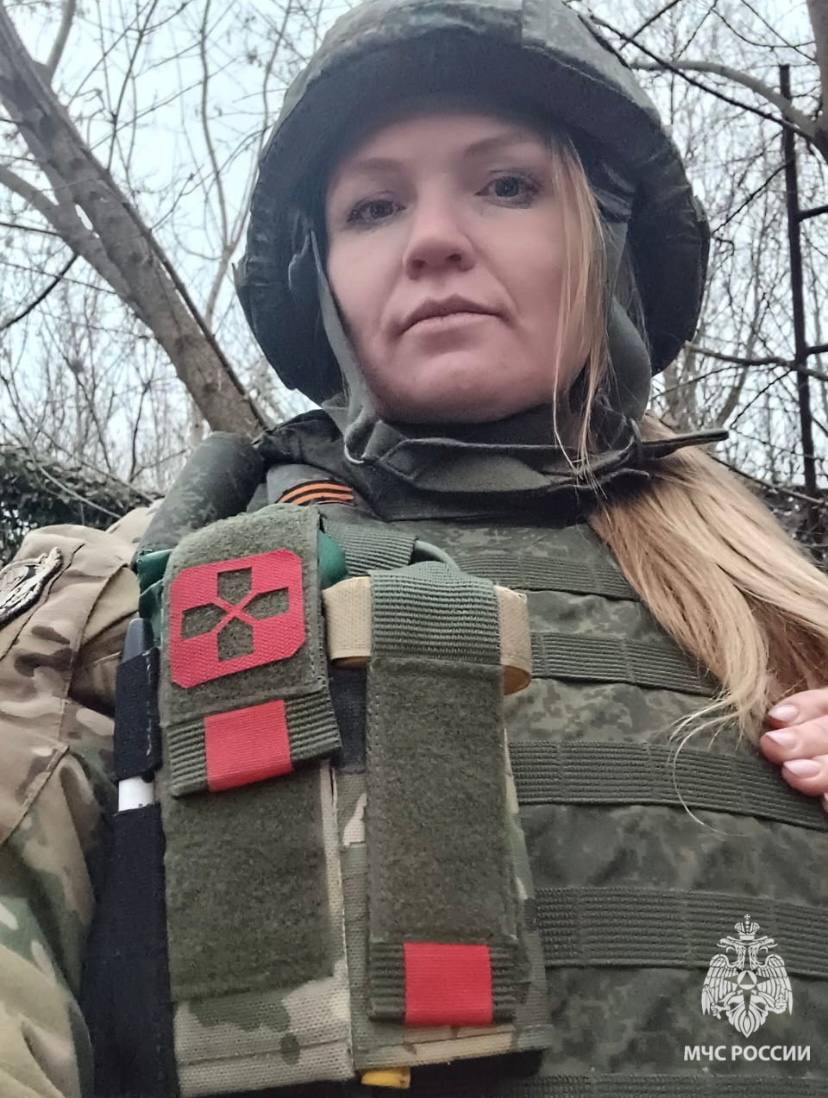 #ЛицаМЧС. «Помоги другим, и жизнь станет лучше» Сегодня в нашей рубрике инспектор Государственной инспекции по маломерным судам ГУ МЧС России по Тульской области Екатерина Богрянцева, ставшая победителем конкурса «Доброволец... #ЛицаМЧС. «Помоги другим, и жизнь станет лучше» Сегодня в нашей рубрике инспектор Государственной инспекции по маломерным судам ГУ МЧС России по Тульской области Екатерина Богрянцева, ставшая победителем конкурса «Доброволец...