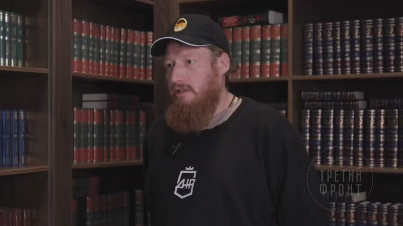 #военкоры. Чем современные военкоры отличаются от тех, кто работал в годы Великой Отечественной? Как это сказывается на освещении событий военного конфликта? Специально для Третьего фронта отвечает автор проекта WarGonzo...