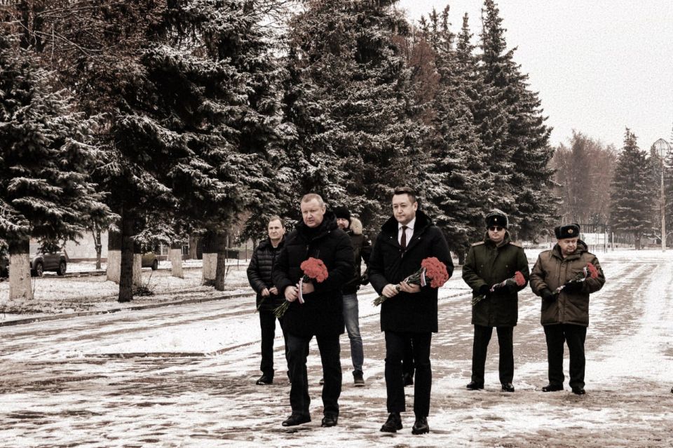 В Новомосковске сегодня проходят памятные мероприятия, посвящённые 84-й годовщине освобождения Сталиногорска от немецко-фашистских захватчиков