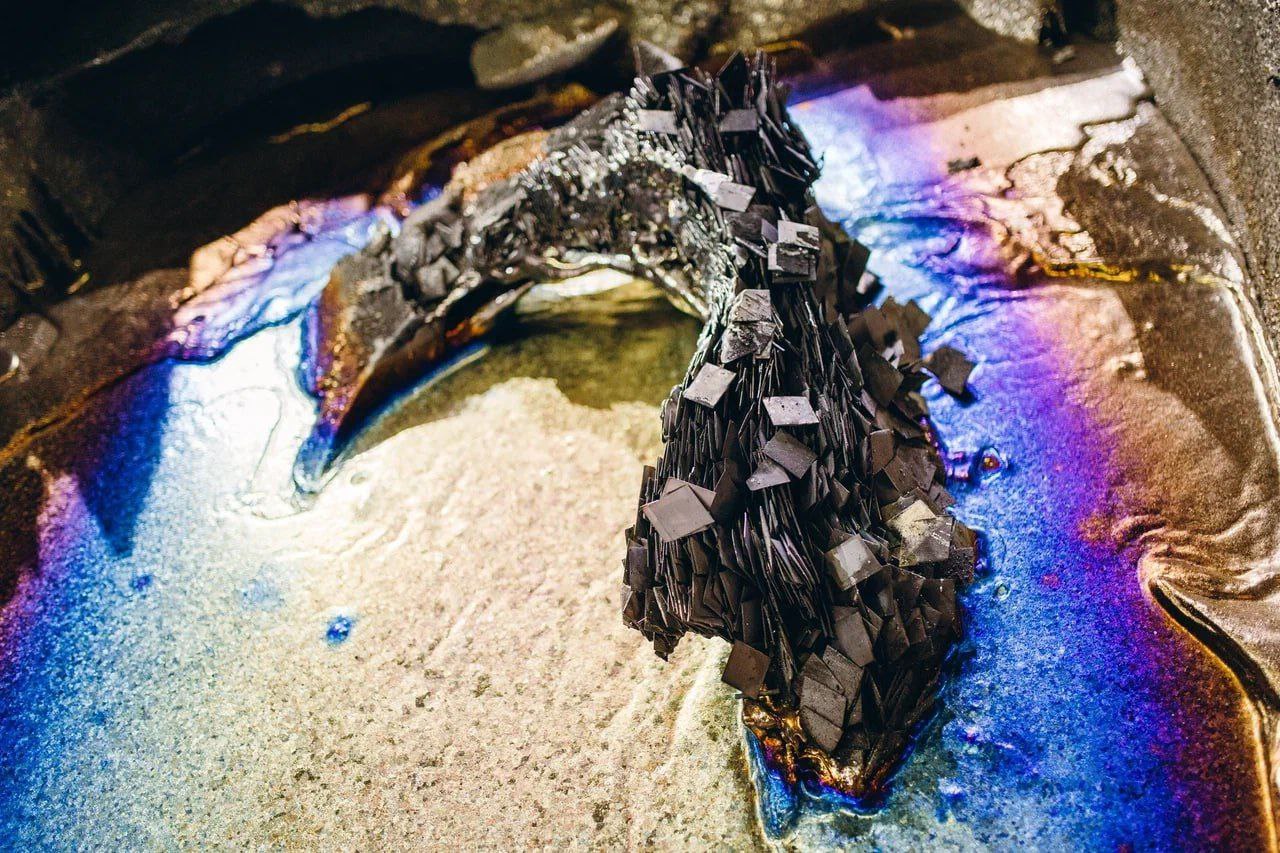 Любуемся «титаническим» производством! Любуемся «титаническим» производством!