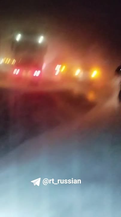 Почти 150 человек эвакуированы с заснеженного участка трассы в Саратовской области, сообщил начальник управления региональной безопасности правительства области Юрий Юрин